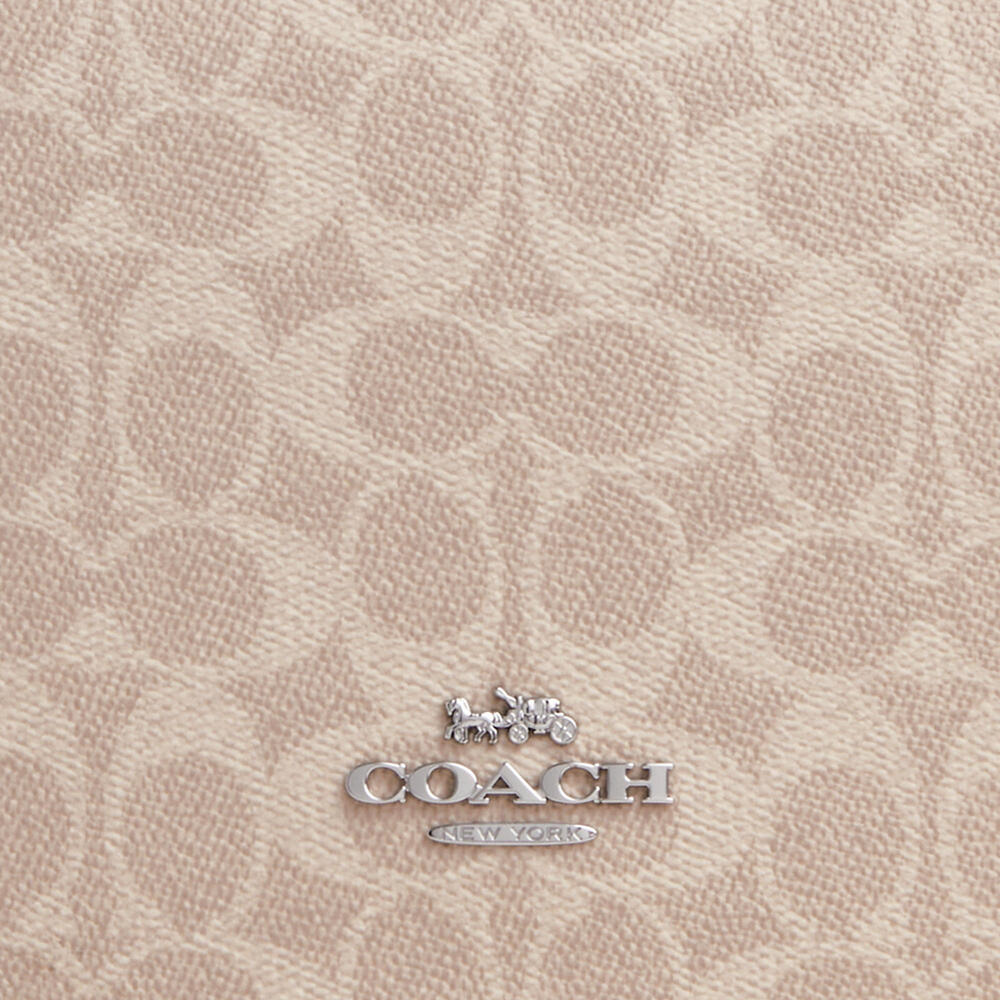 💛 Coach NWT Tan Quinn Bag Signature Canvas  crossbody Strap & Silver Hardware - Picture 8 of 9